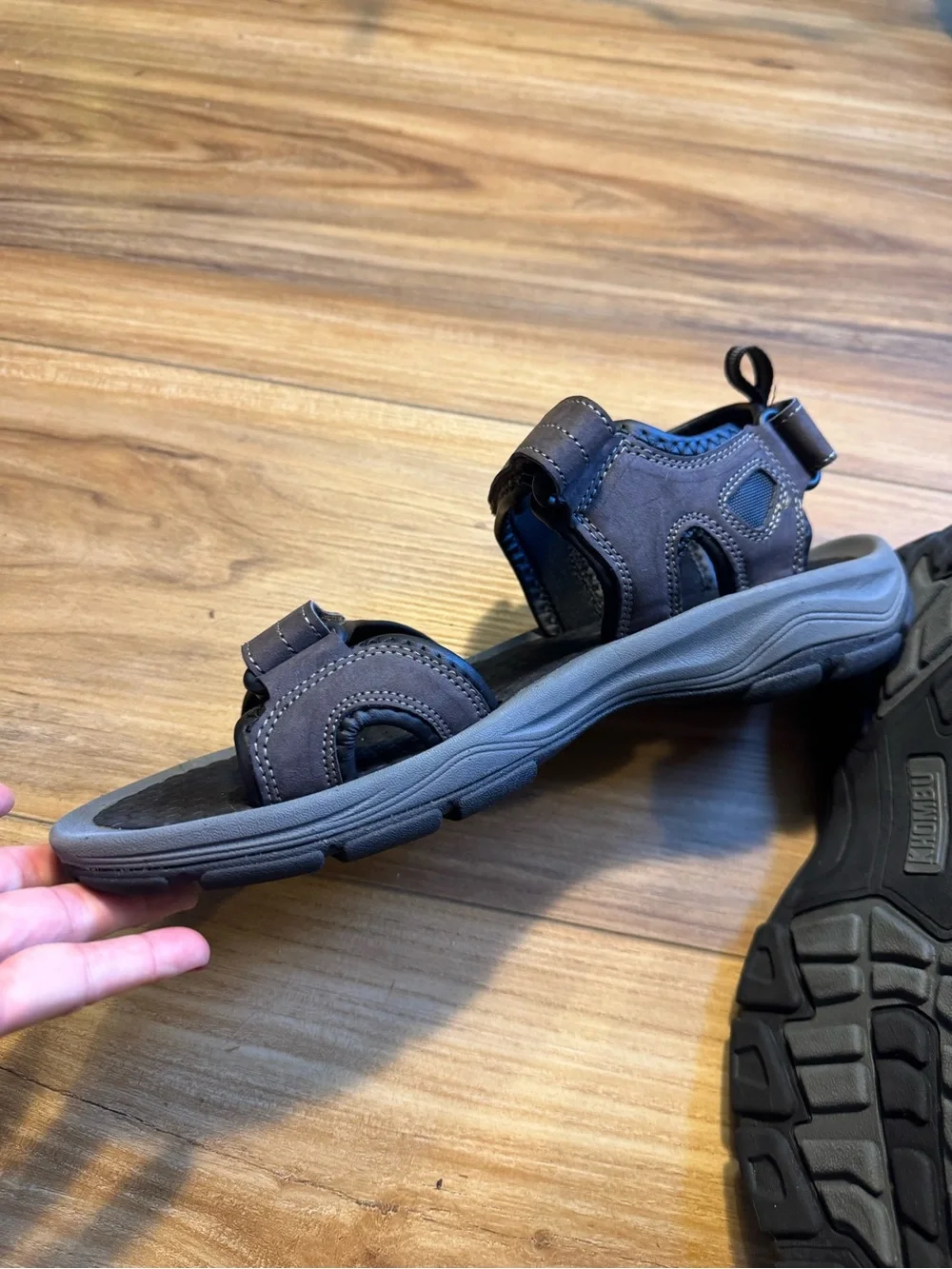 Khombu Brown Men's Adjustable Outdoor Sandals